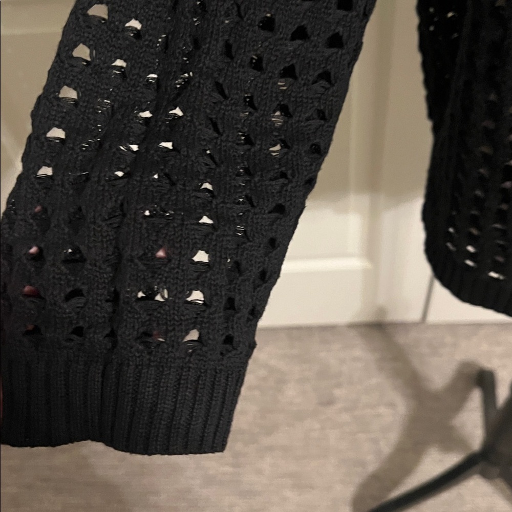 DKNY JEANS, IT CITY OPEN WEAVE CARDIGAN BLK COLOR SIZE L - Picture 5 of 10